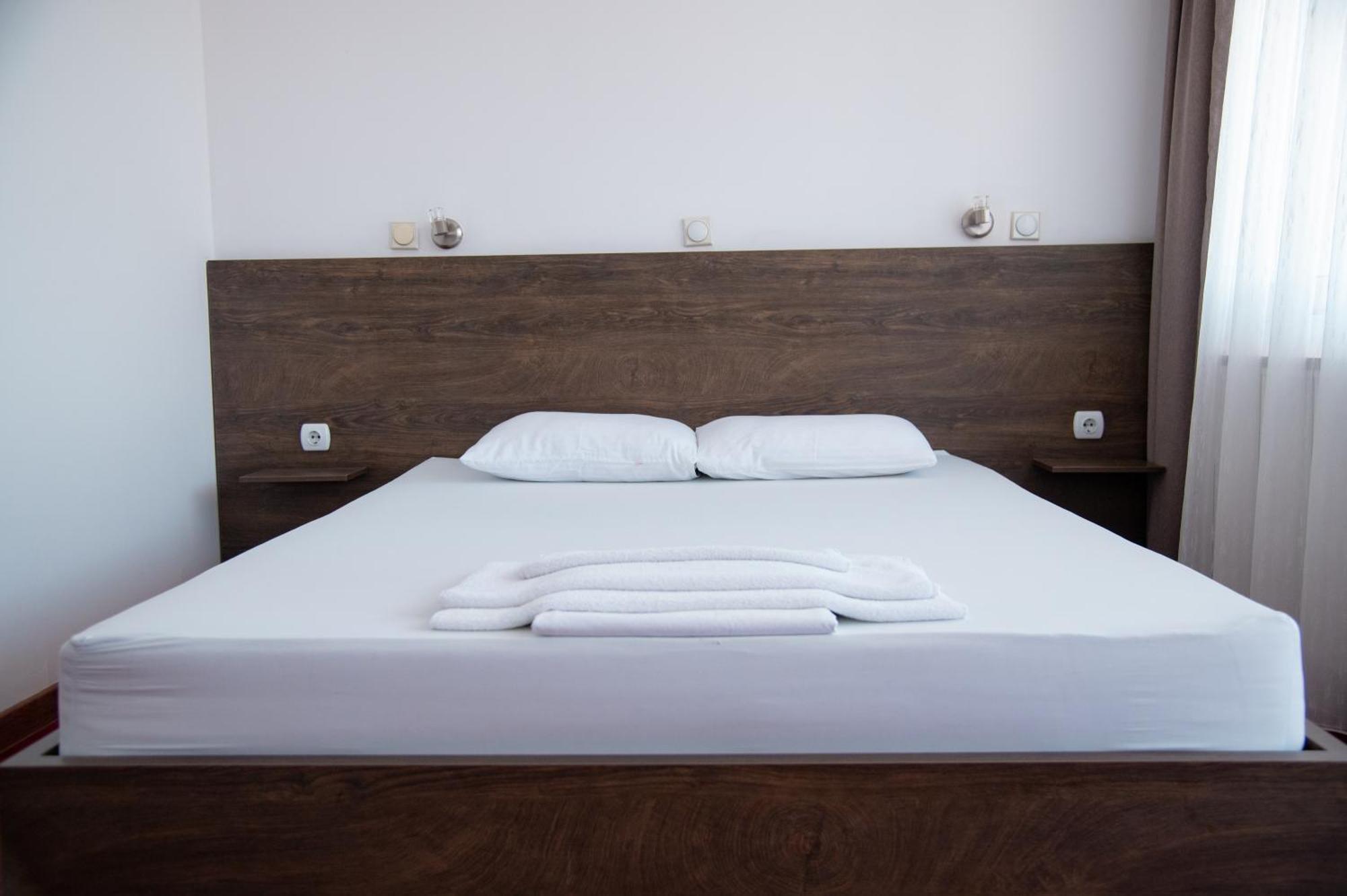 Hotel Istatov Nov Dojran Eksteriør billede