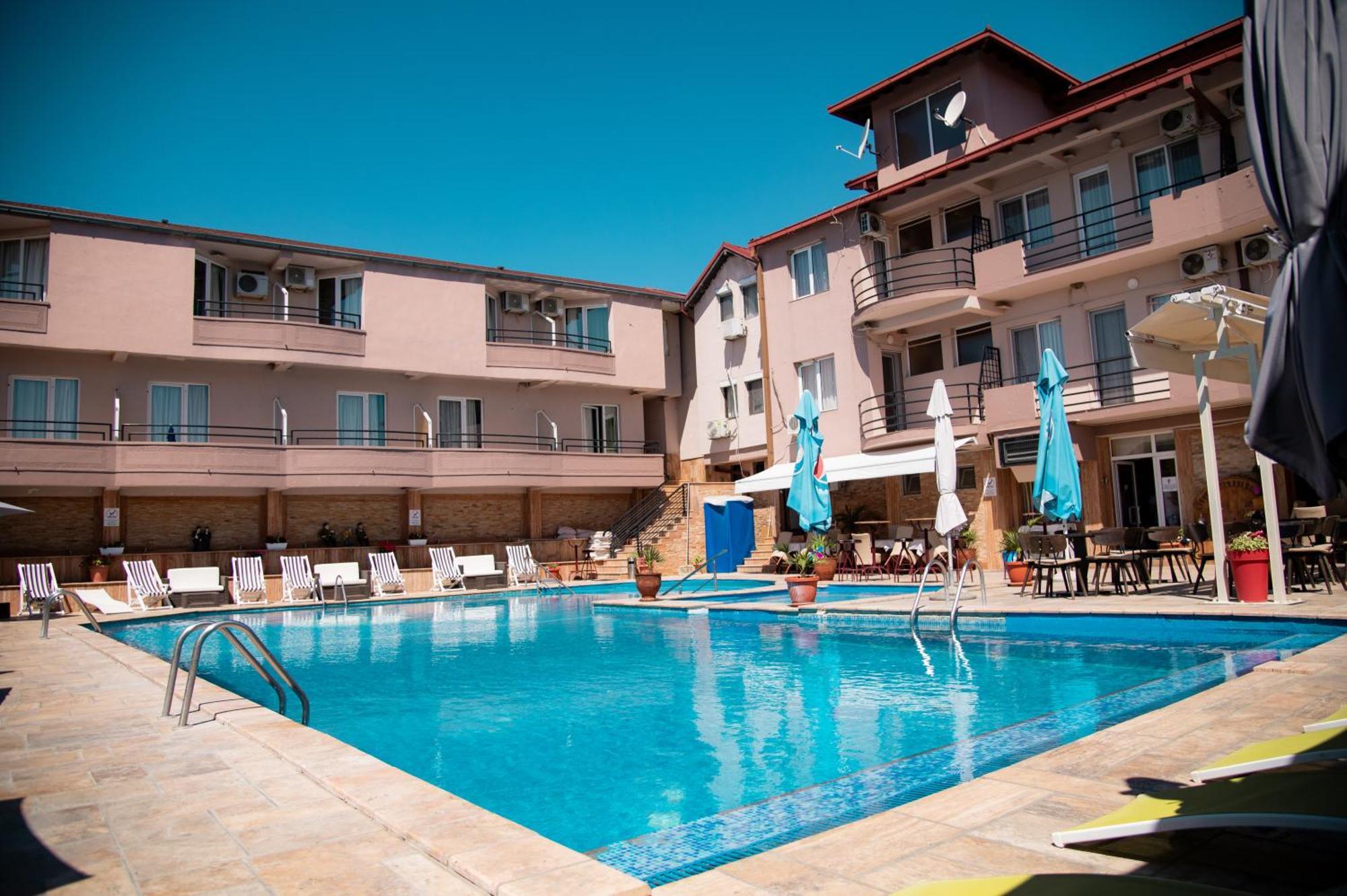 Hotel Istatov Nov Dojran Eksteriør billede